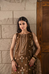 D738 - Collection Embroidered
