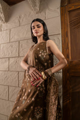 D738 - Collection Embroidered