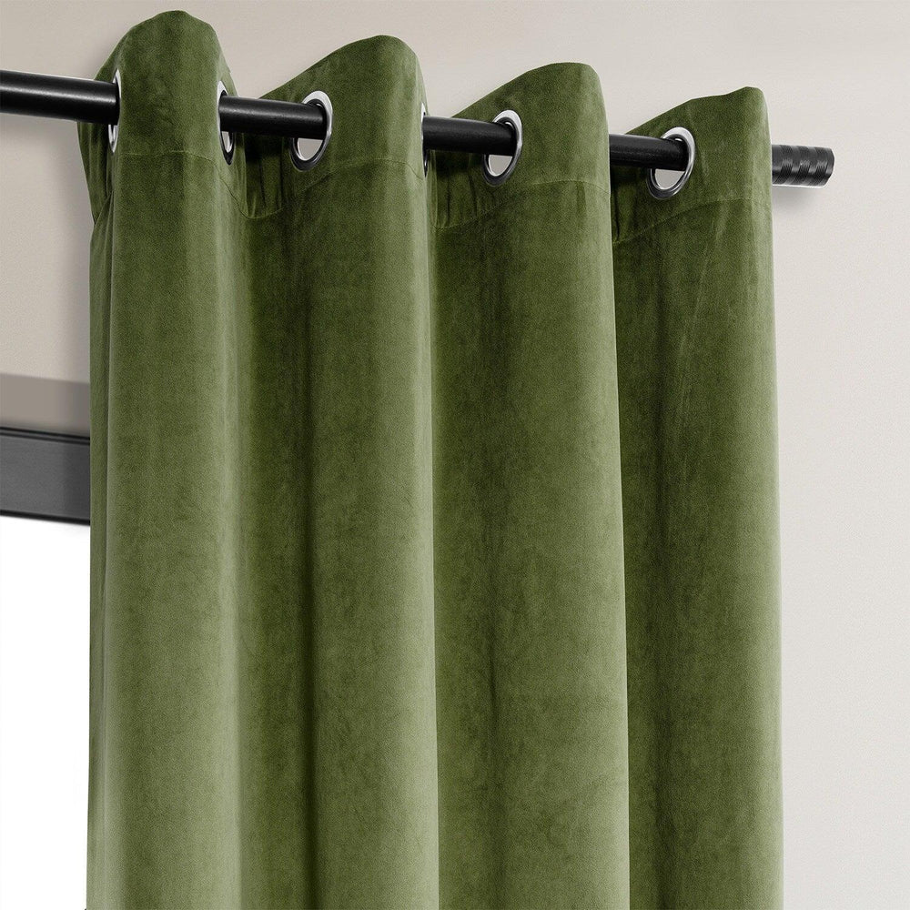 Basque Green Premium Quality Velvet Curtain -1 Panel - Aura living