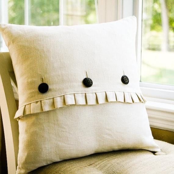 1 pc Foxy Frill with Button Jute Cushion Cover- Creem - Aura living
