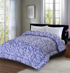 Blue Zigzag Reversible Printed Comforter - Aura Living