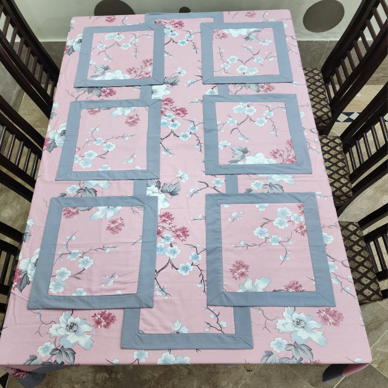 Printed Cotton Reversable Dinning Set - New Rose Garden