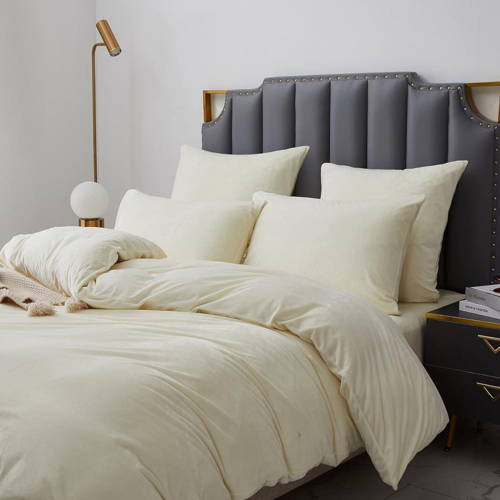 Luxury Velvet Duvet Cover Set - Off White - Aura living