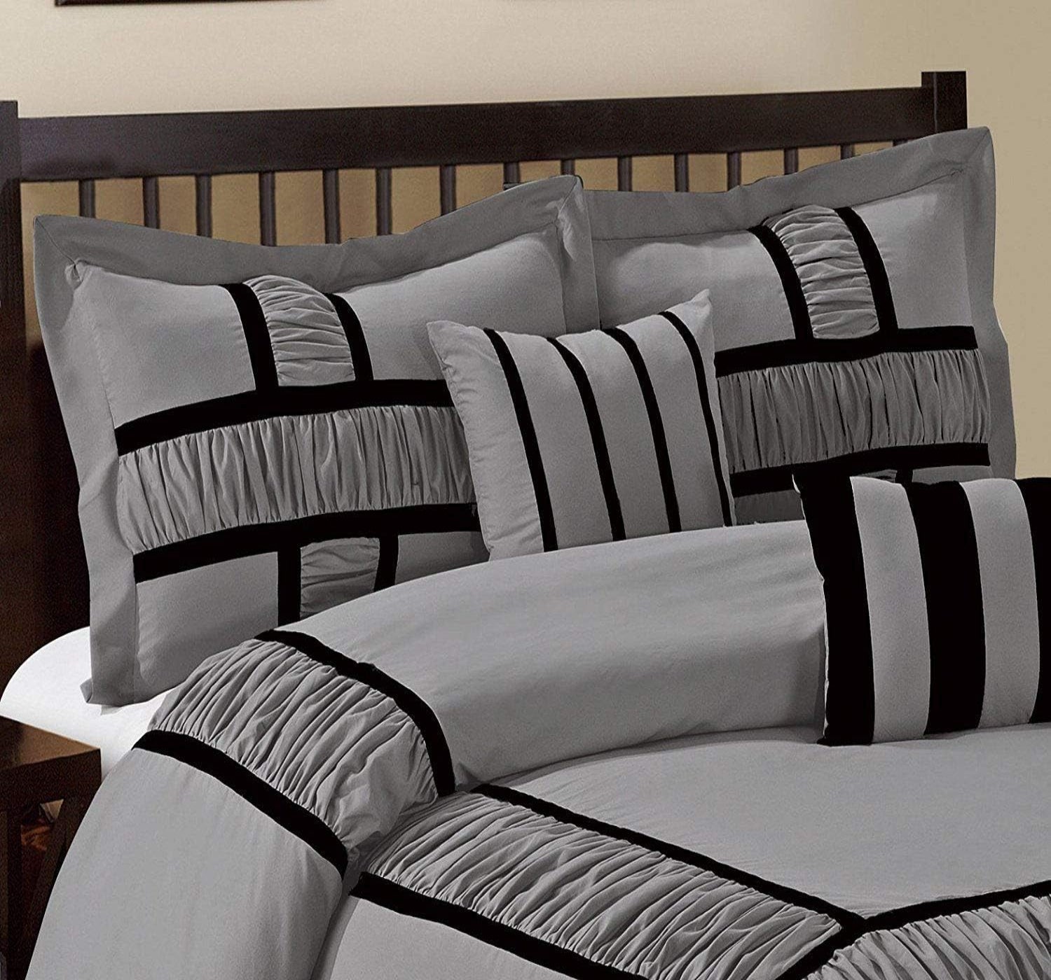 7 pcs Luxury Satin 400 Tc Ruffle and Patchwork Duvet Cover Silver Grey