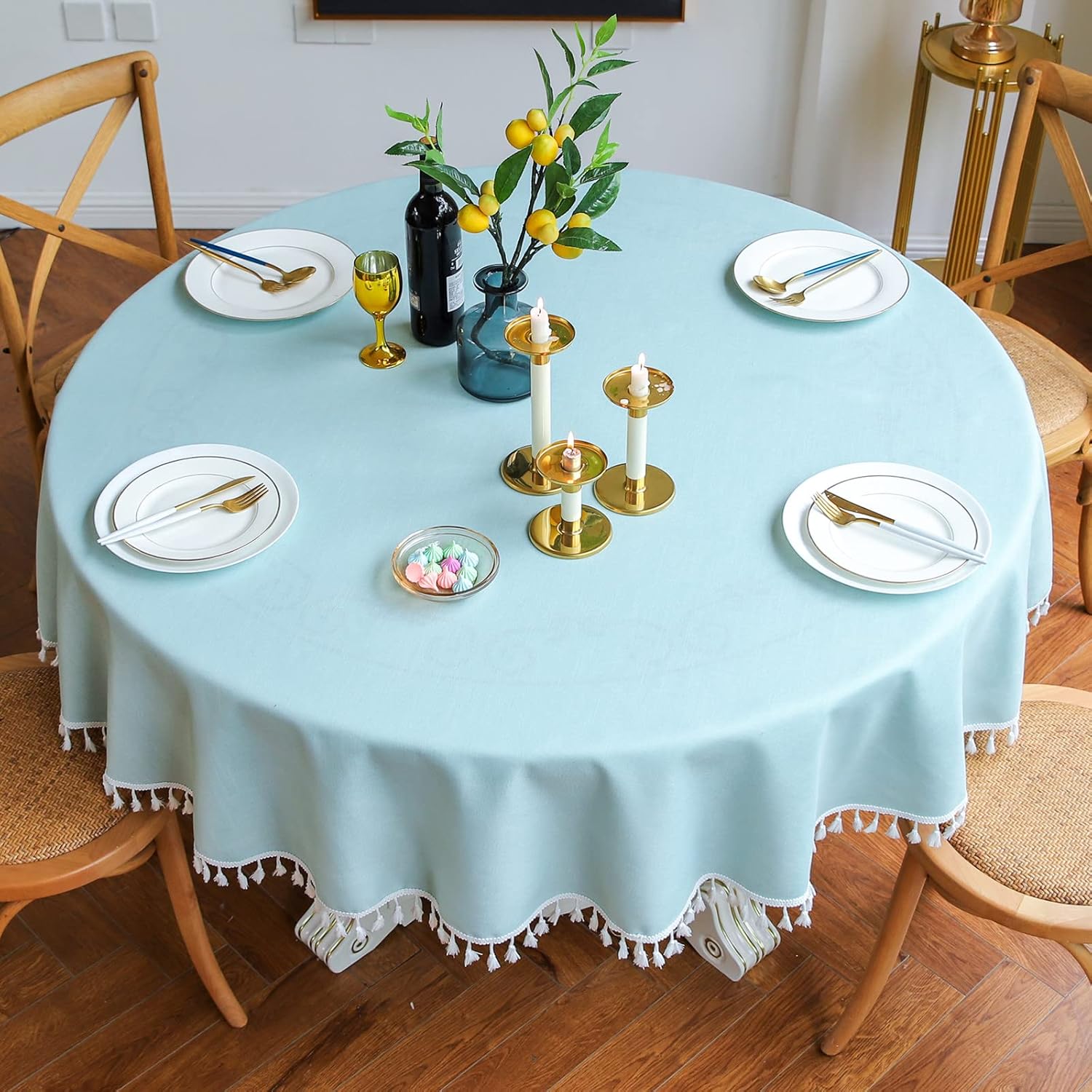 Cotton Decorative Round Tablecloth With Tesals-