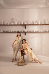 D723 - Collection Embroidered