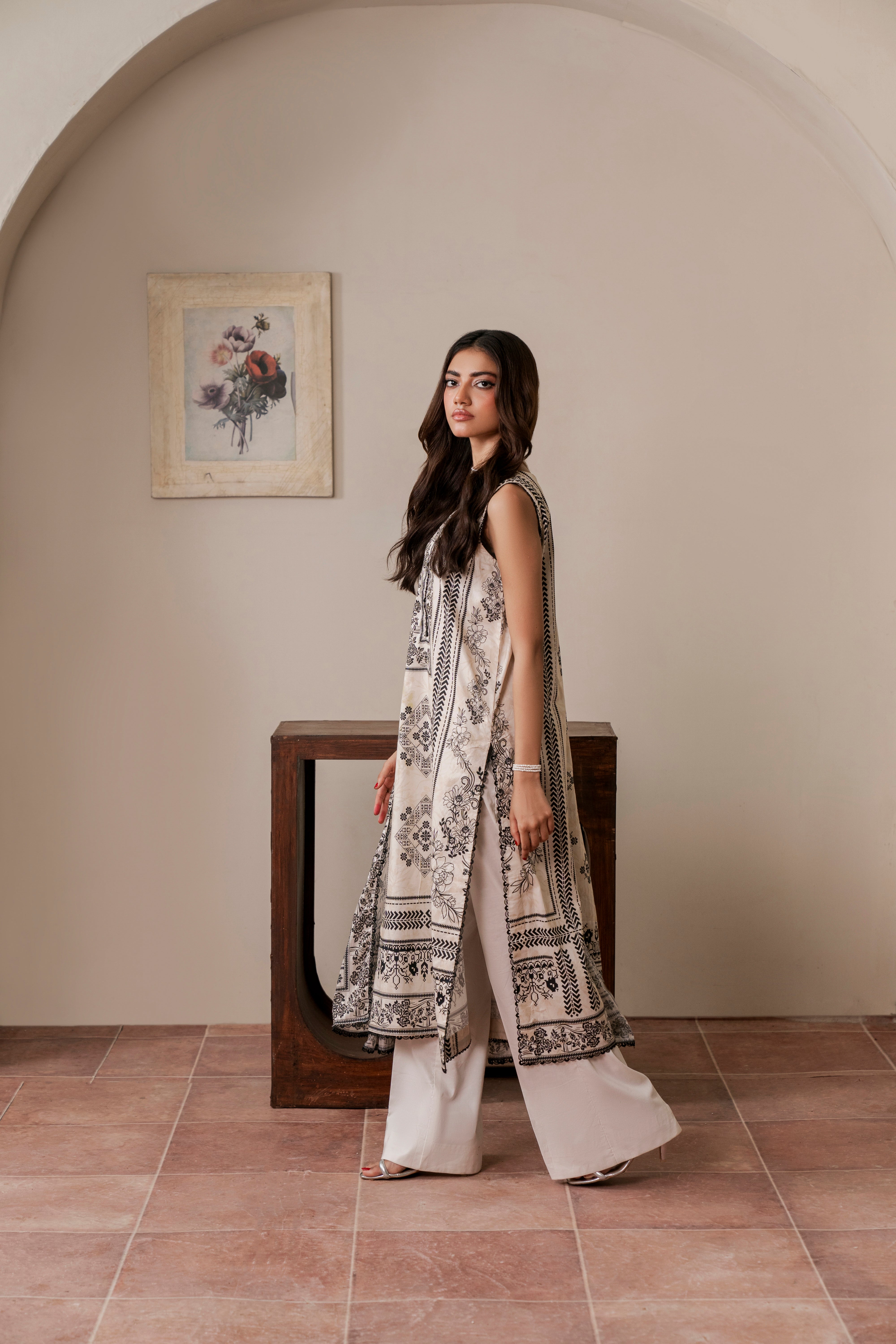 Resham Unstitched Cambric 3 Pcs Printed Suit D744