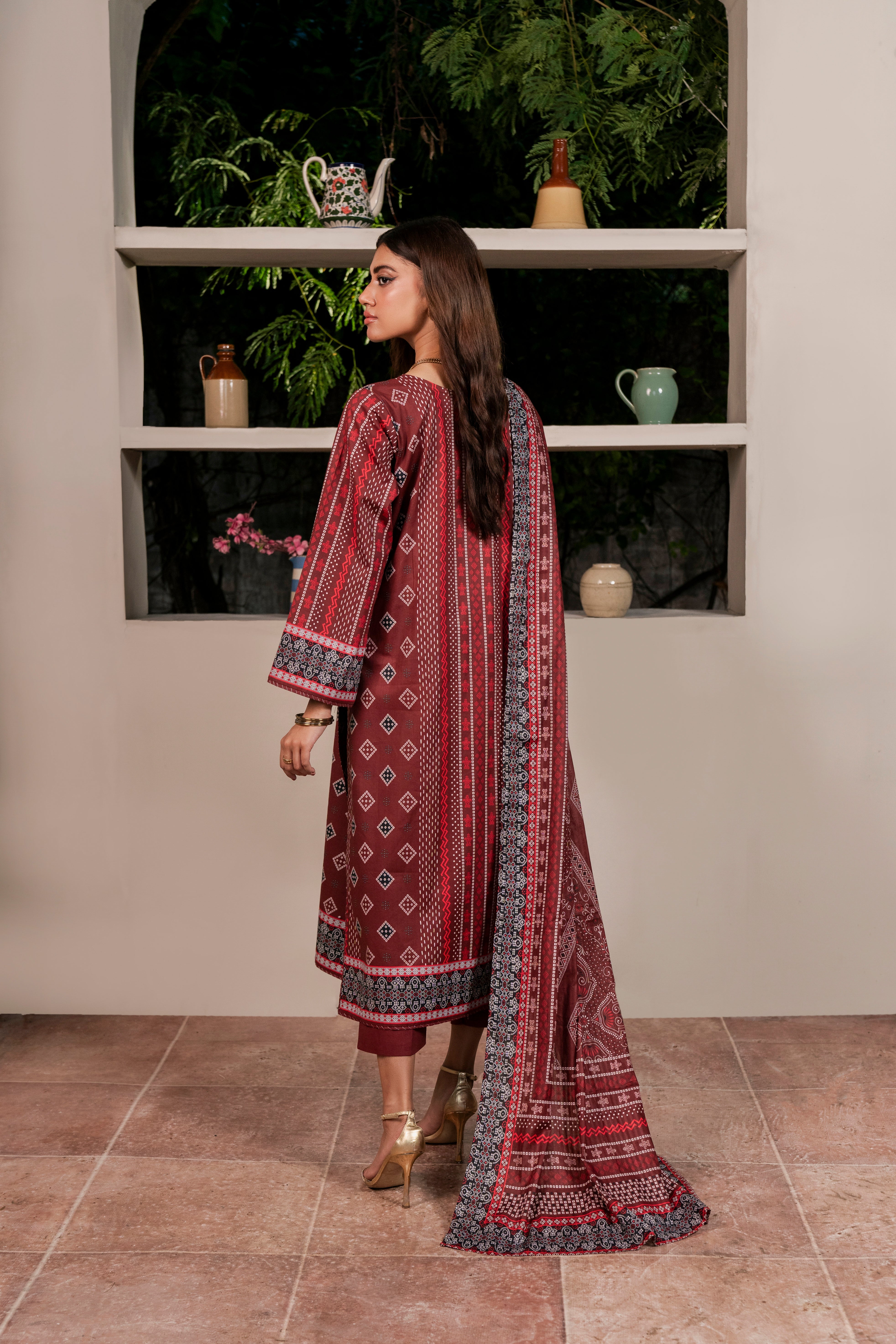 Resham Unstitched Cambric 3 Pcs Printed Suit D741