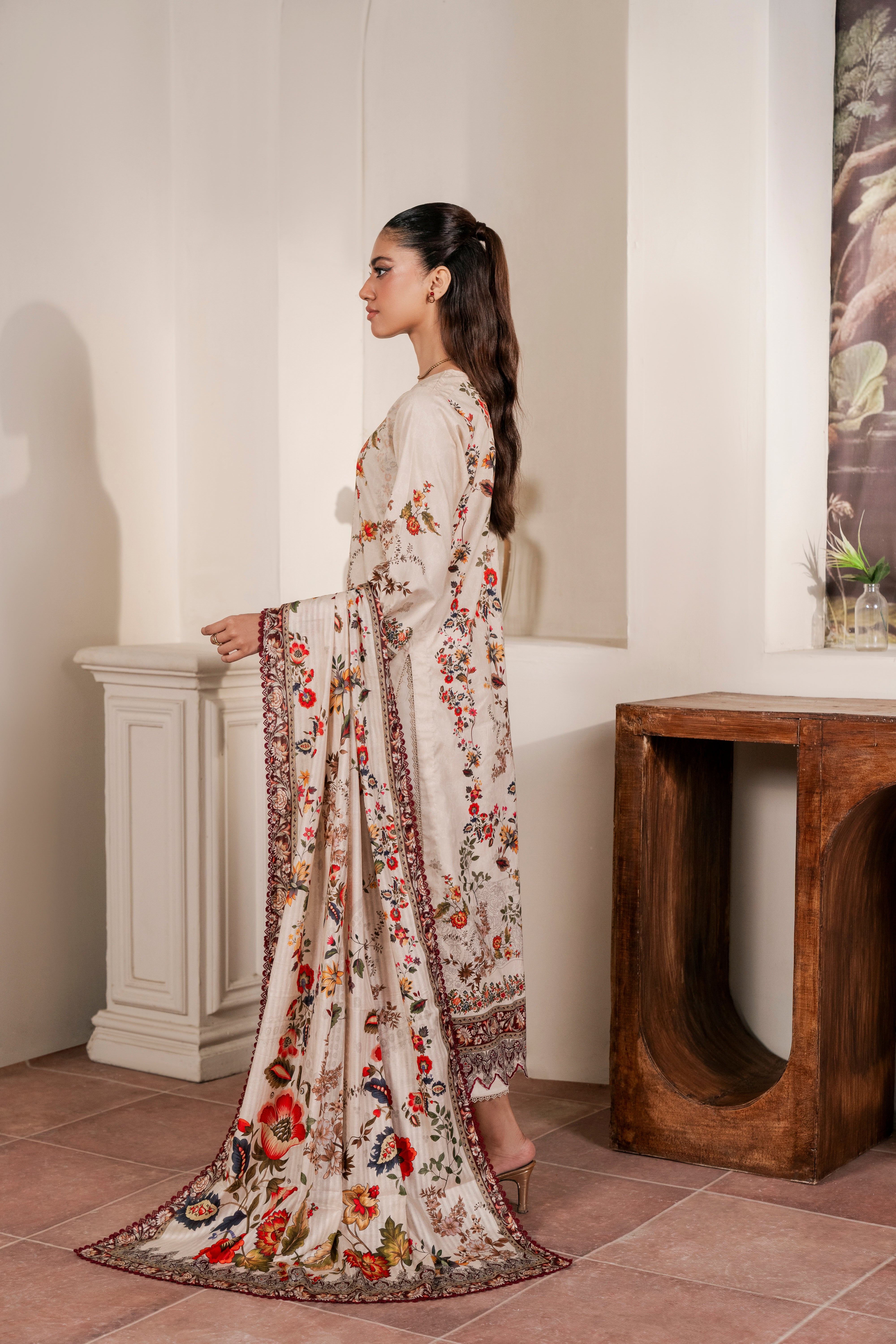 Resham Unstitched Cambric 3 Pcs Printed Suit D739