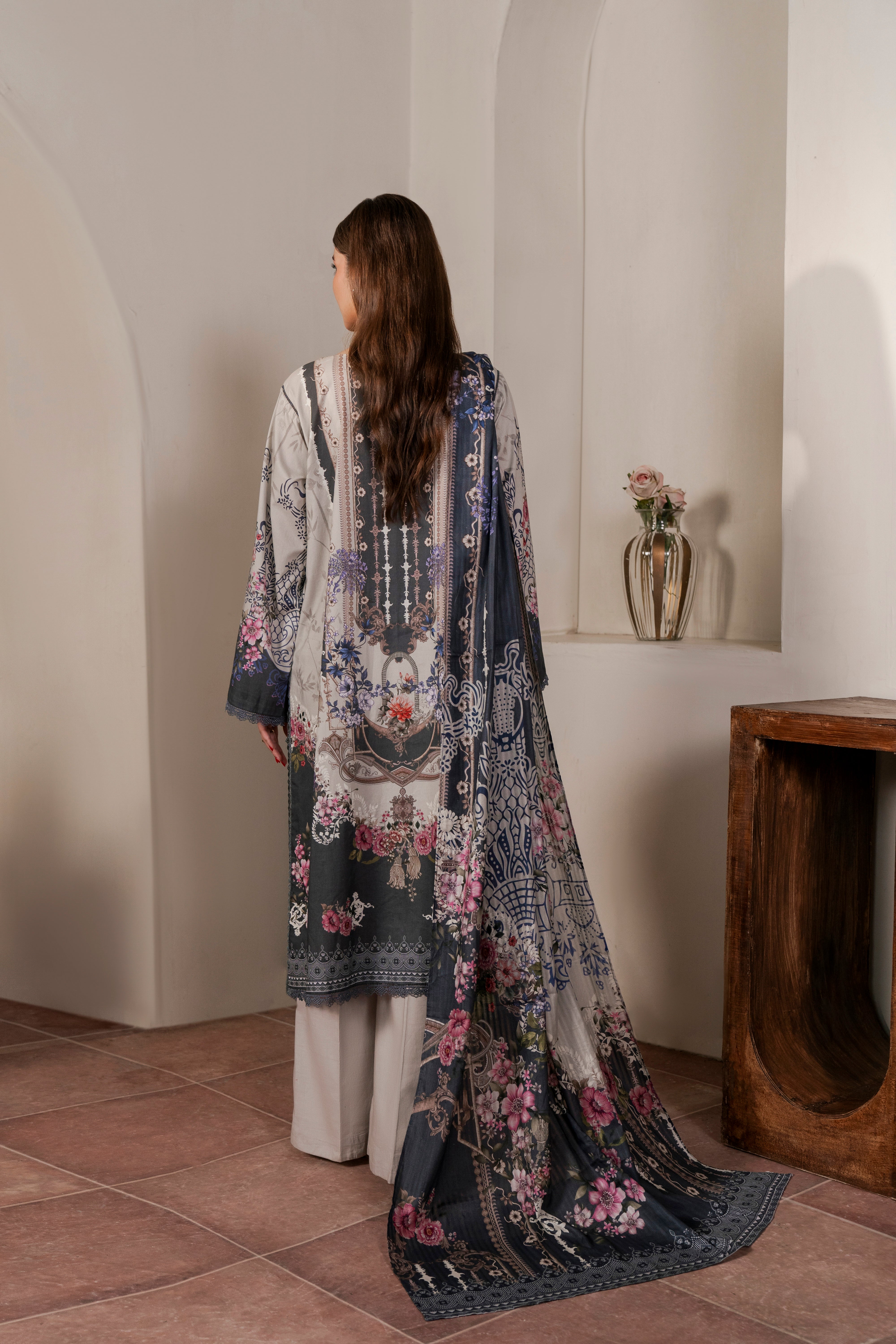 Resham Unstitched Cambric 3 Pcs Printed Suit D754