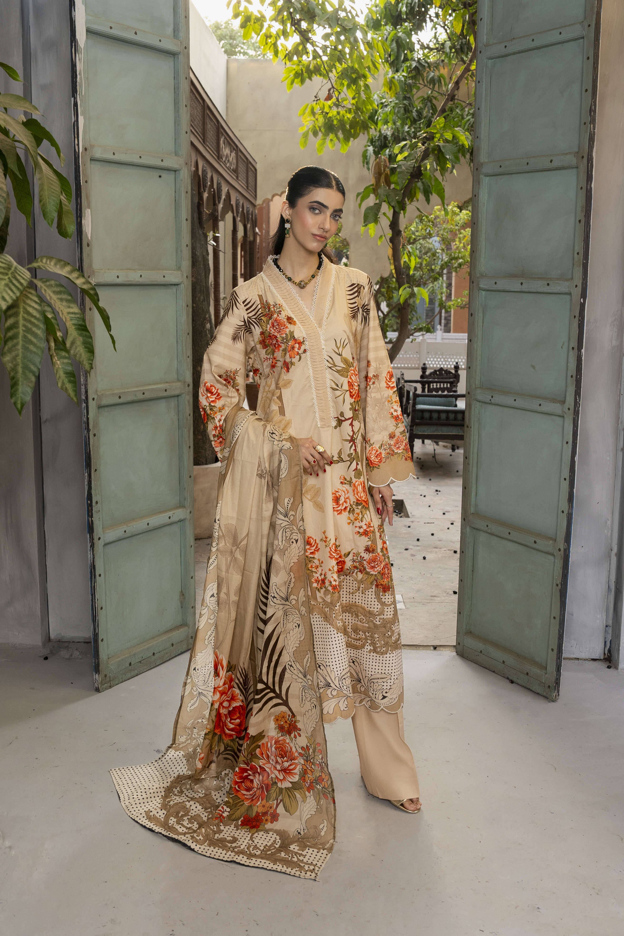 Desert Rose - D172