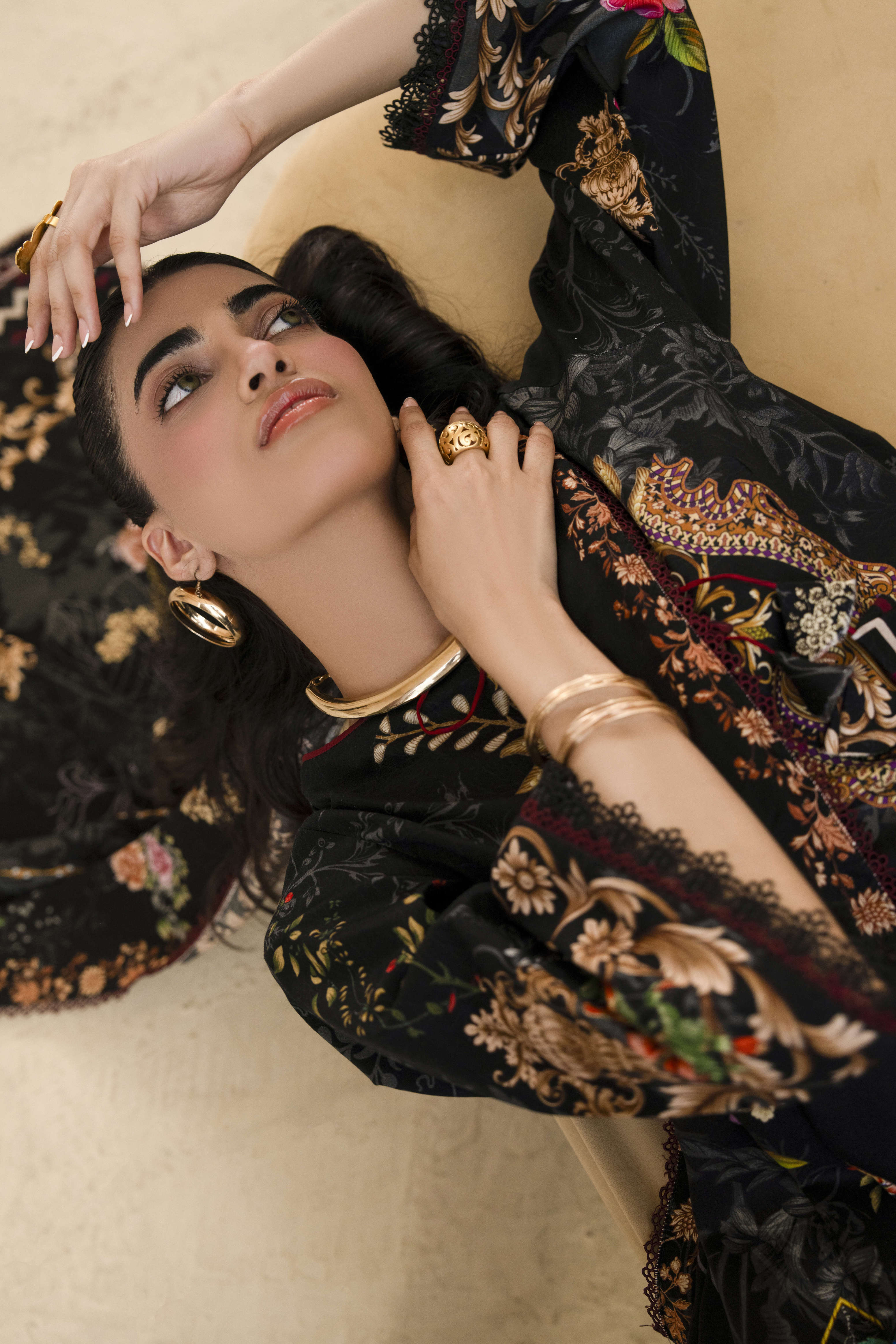 Resham Lumen - D935