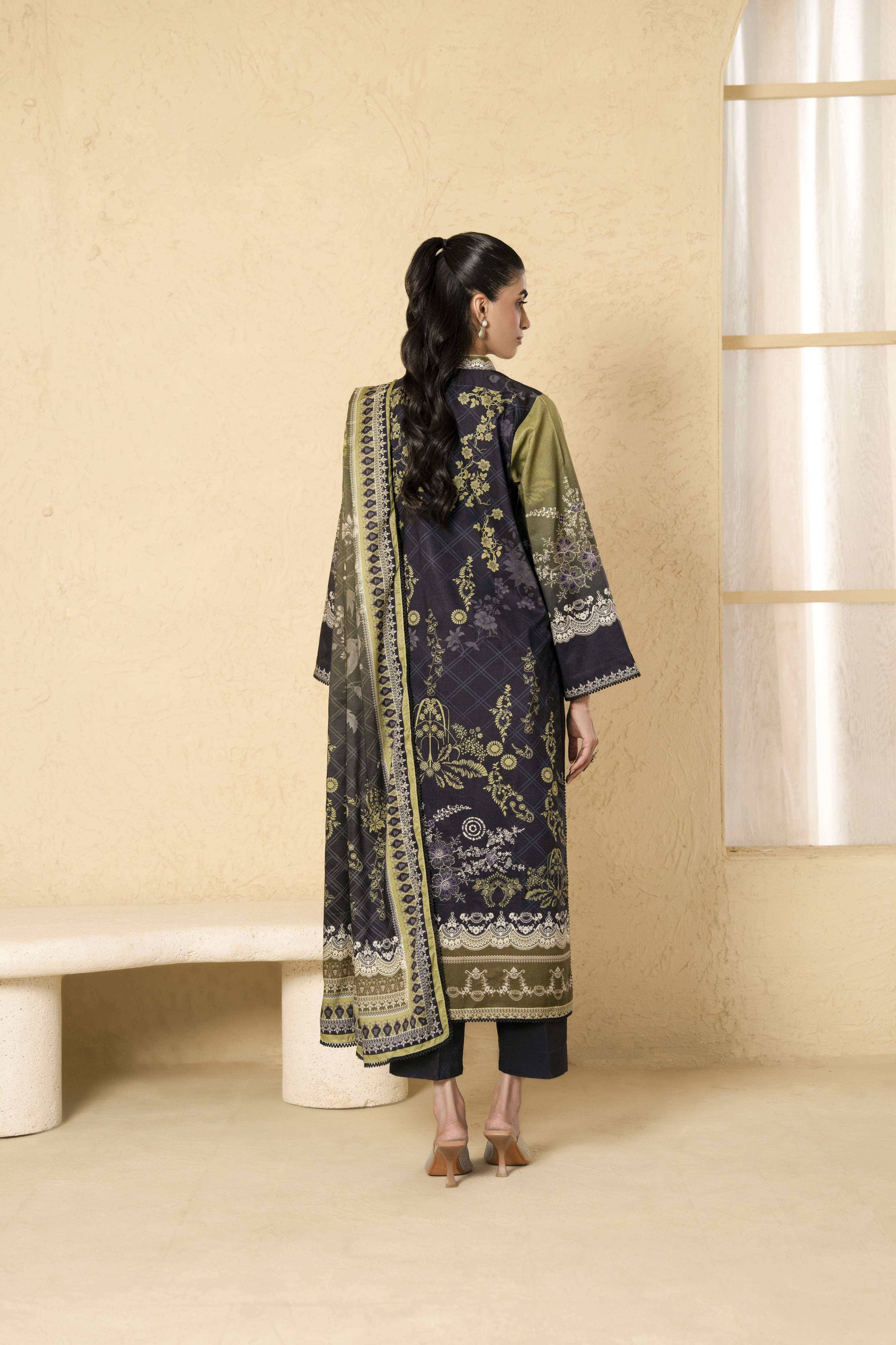 Resham Lumen - D931