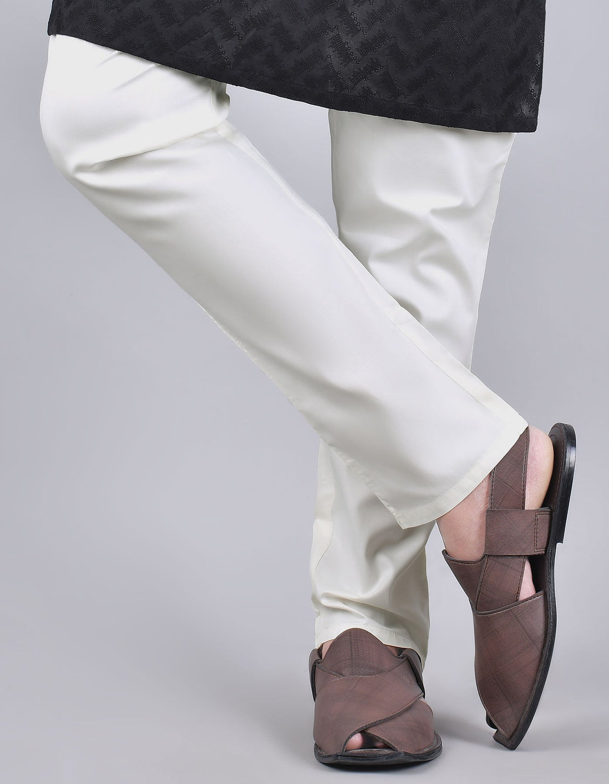 Mans Plain White Ethnic Pajama