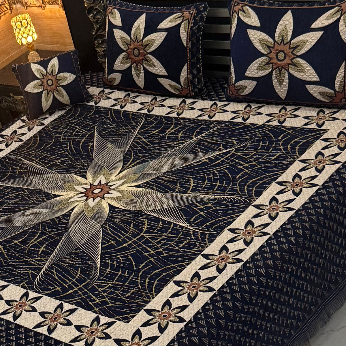 4Pc Velvet Jaquard Bedsheet AL # 4019
