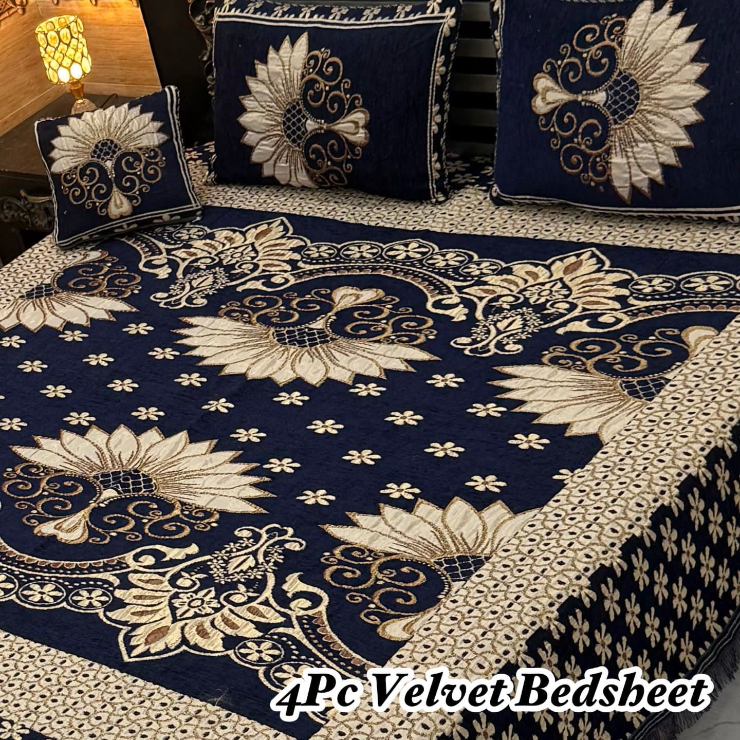 4Pc Velvet Jaquard Bedsheet AL # 4029