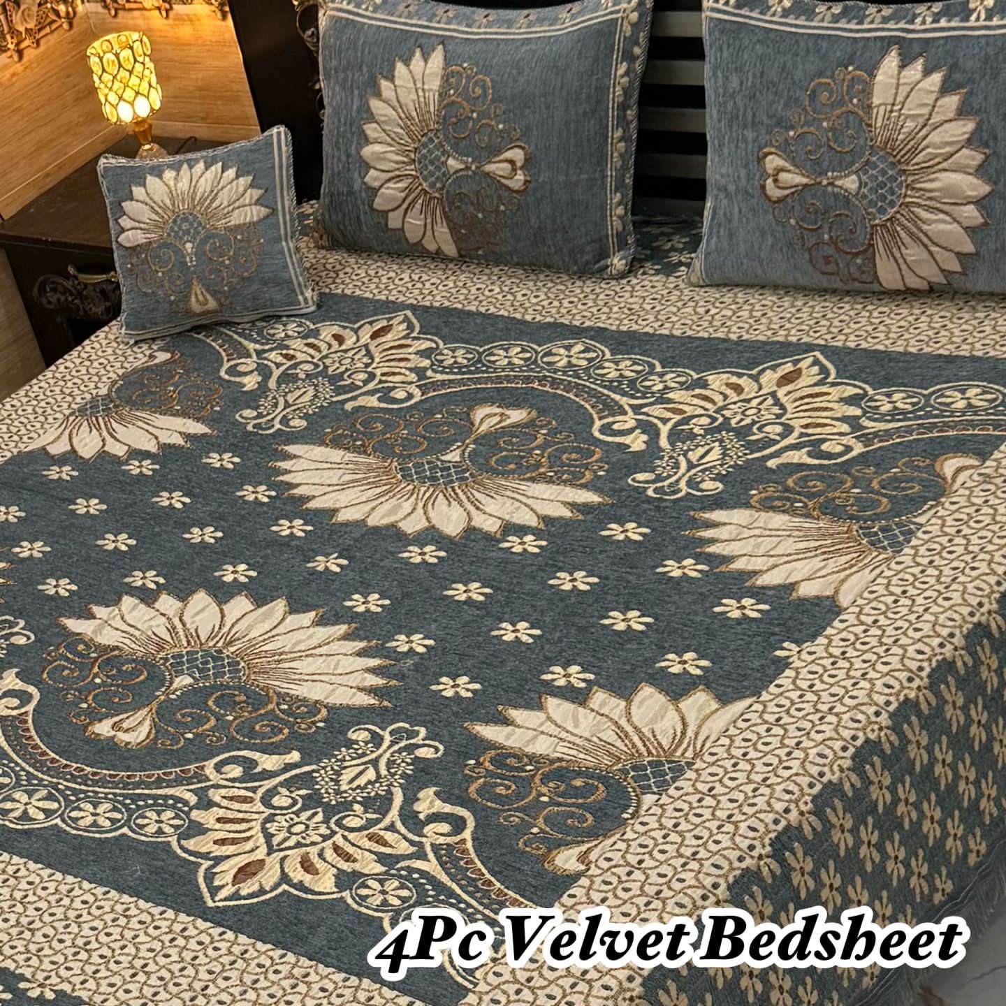 4Pc Velvet Jaquard Bedsheet AL # 4031