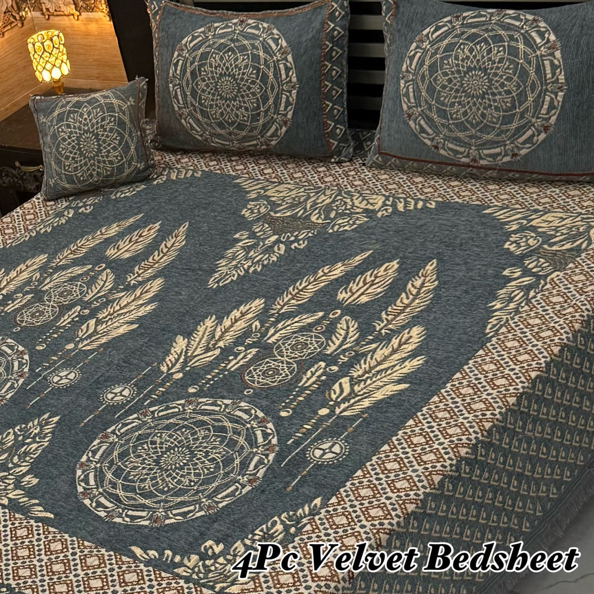 4Pc Velvet Jaquard Bedsheet AL # 4035