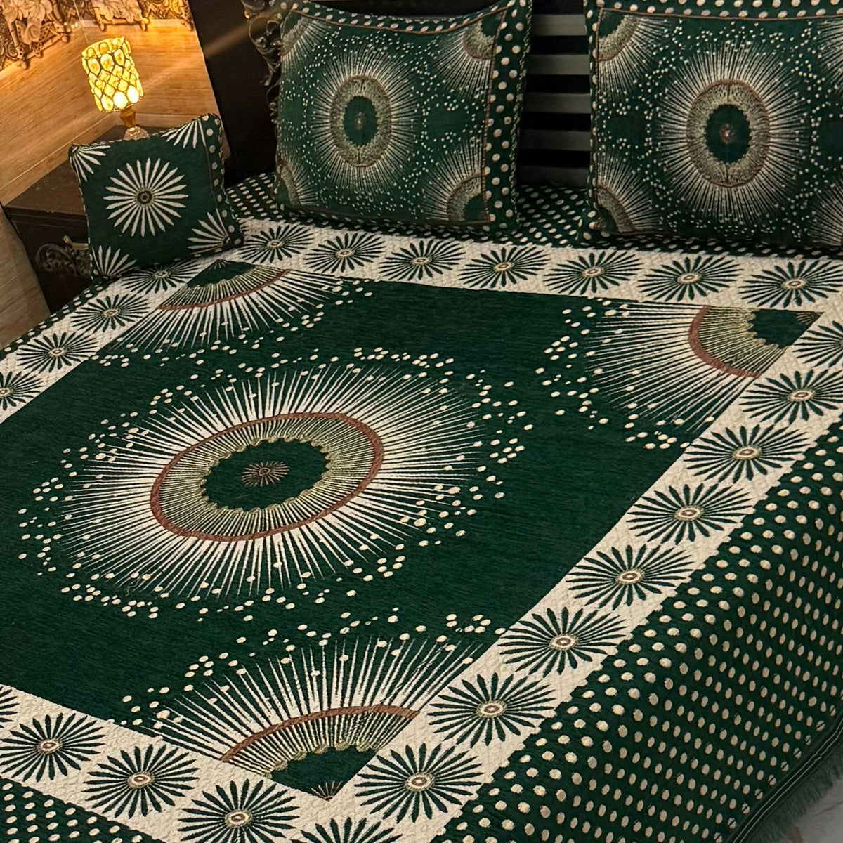 4Pc Velvet Jaquard Bedsheet AL # 4044
