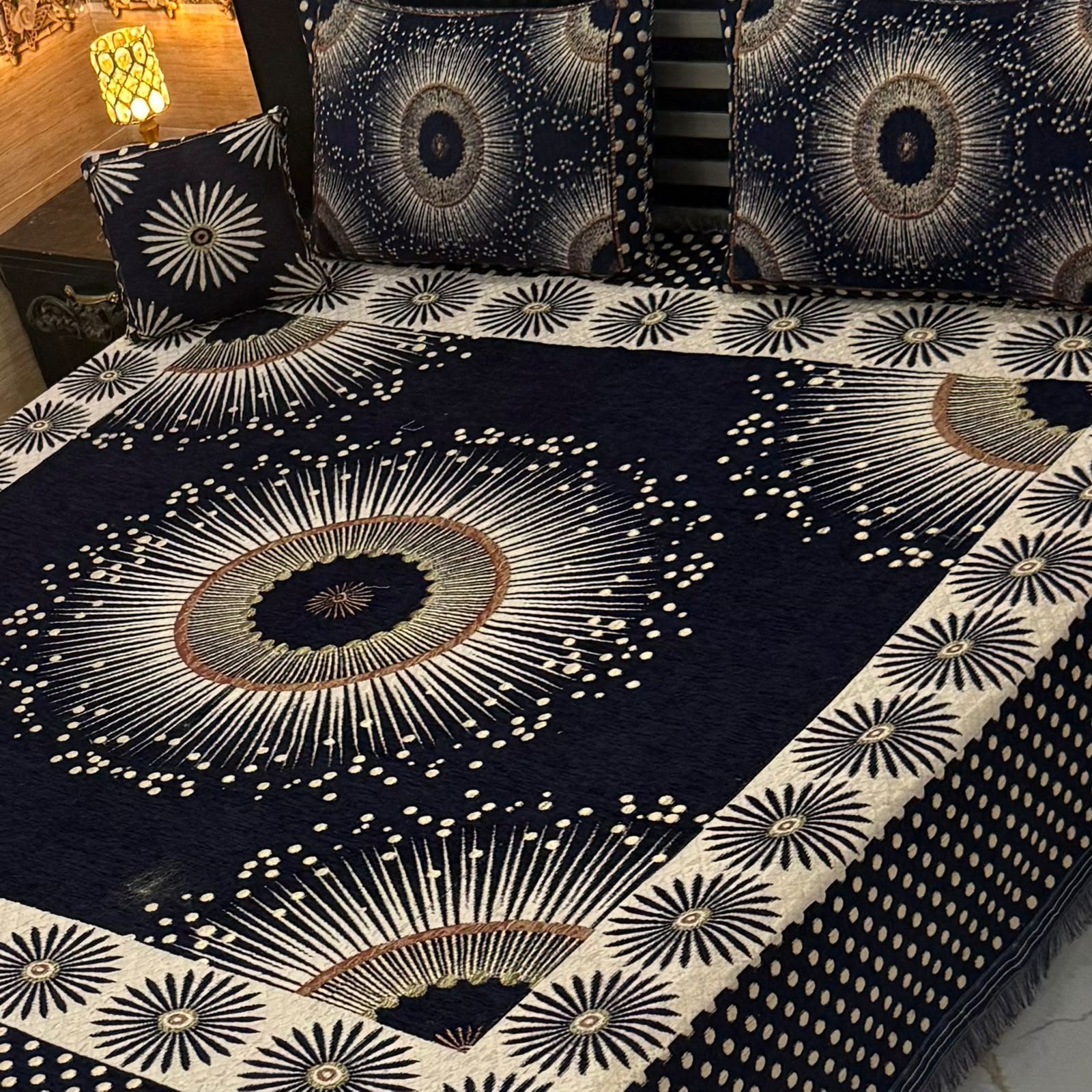 4Pc Velvet Jaquard Bedsheet AL # 4049