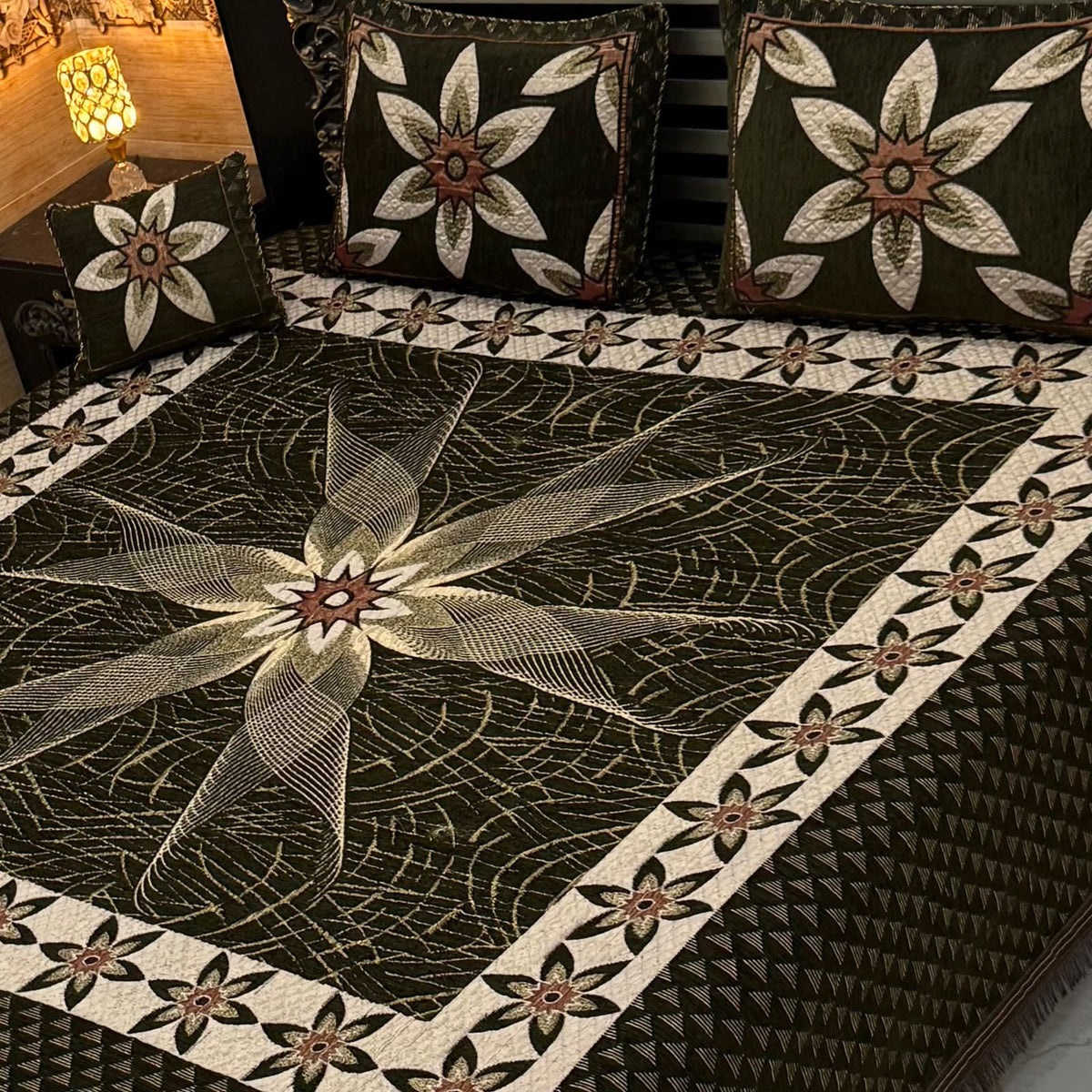 4Pc Velvet Jaquard Bedsheet AL # 4063