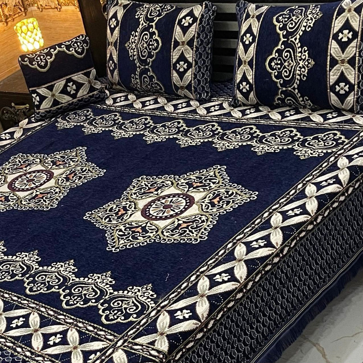 4Pc Velvet Jaquard Bedsheet AL # 4007