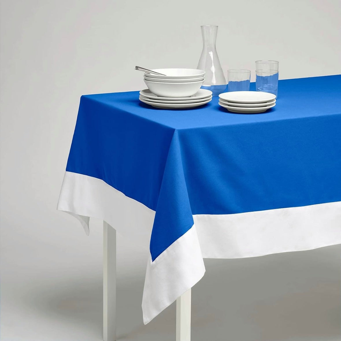 Decorative Tablecloth - Blue With White Bordered - Aura living
