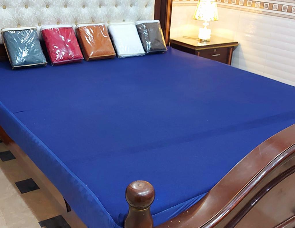 Terry waterproof mattress cover Navy Blue