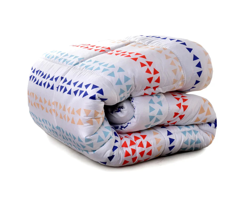 Small Triangle Reversible Printed Comforter - Aura Living