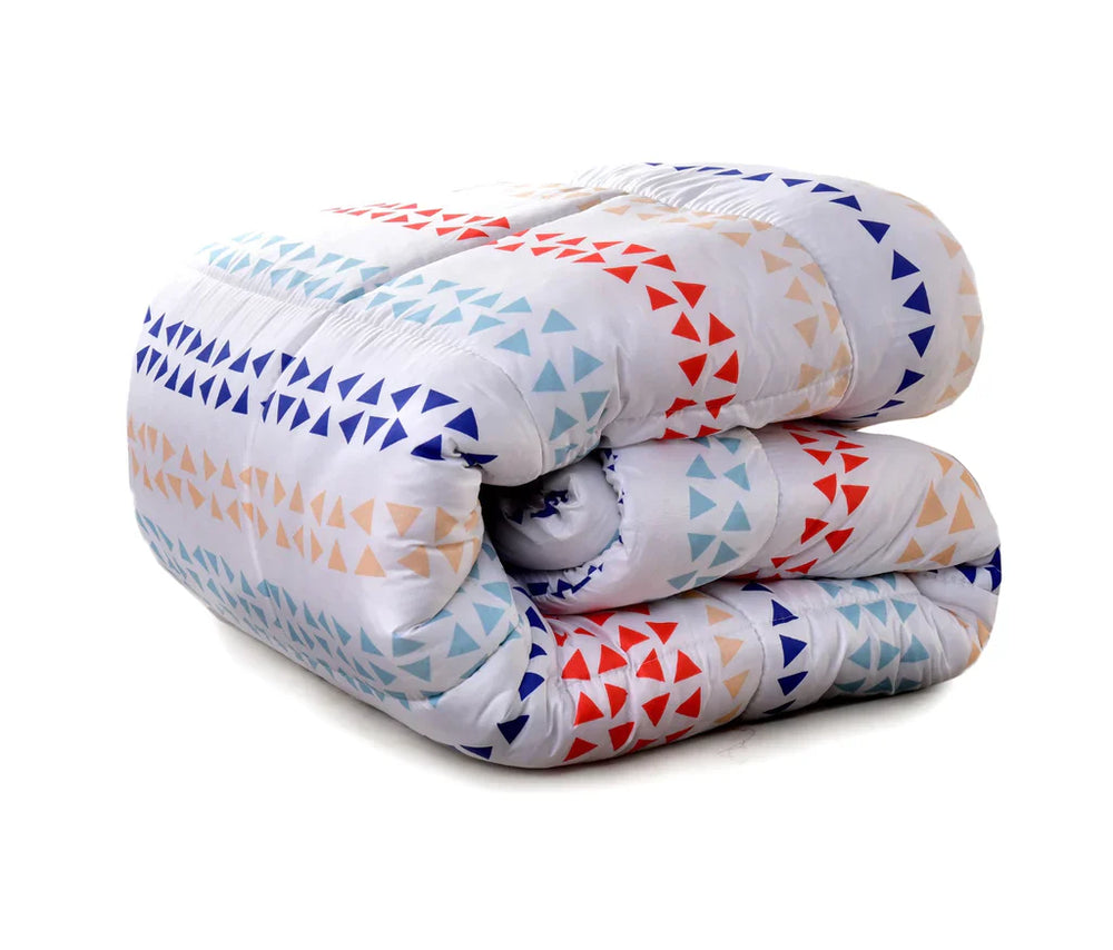 Small Triangle Reversible Printed Comforter - Aura Living