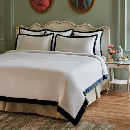 Luxury Hotel Style Cotton Satin Duvet Cover Set Off White and Black - Aura living